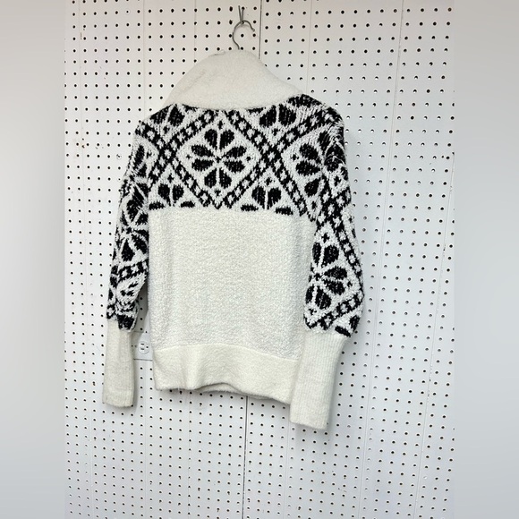 Anthropologie Maia Cropped Sweater - Picture 3 of 5